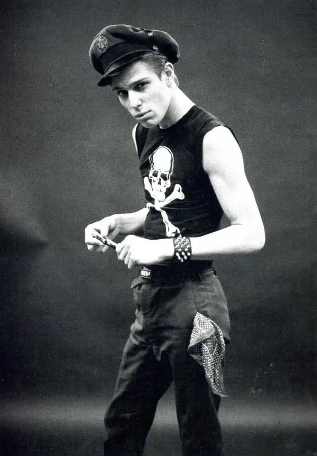 Golden Needle London x Paul Simonon - Skull Design