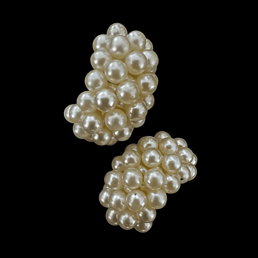Golden Needle London Pearl Earrings